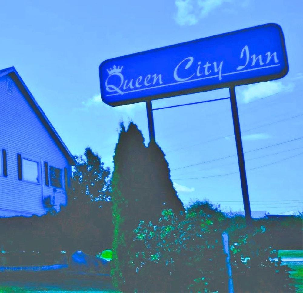 בנגור Queen City Inn מראה חיצוני תמונה